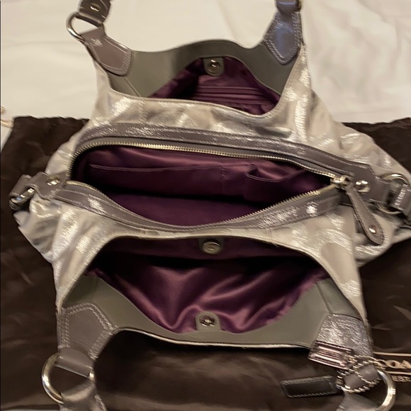 Coach Purse - Picture 6 of 8